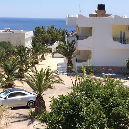 Elena'S Beach Garden By Estia Ferma Exterior foto